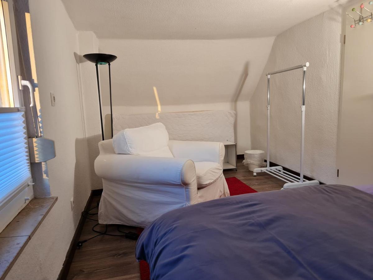 Schoenste Lage Am Rhein, Behagliches Haus Mit Kamin.